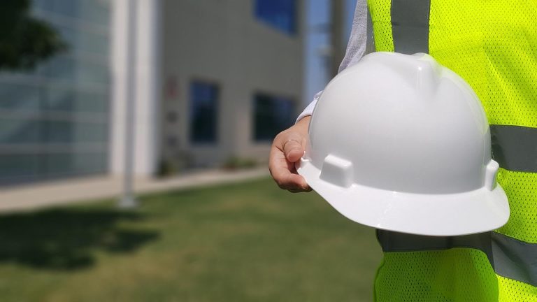 Home Aannemer in Lierde adviseert over energiebesparende renovatie met isolatie en duurzame energiebronnen